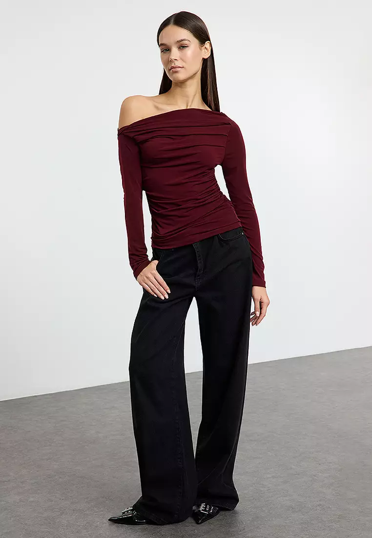 Burgundy Gathered/Drape Detailed Fitted Long Sleeve Flexible Knitted Blouse