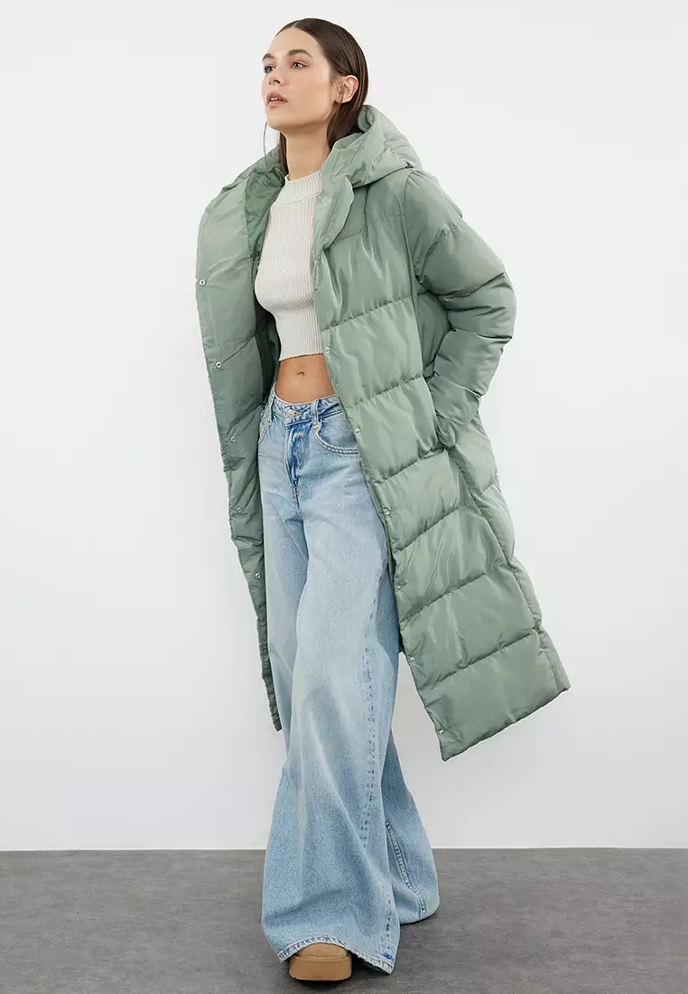 Light Khaki Regular Side Snap Closure Water Repellent Long Quilted Puffer Jacket TWOAW24MO00044