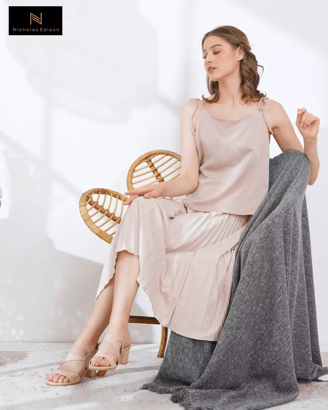 Nicholas Edison Heel Heidi Beige