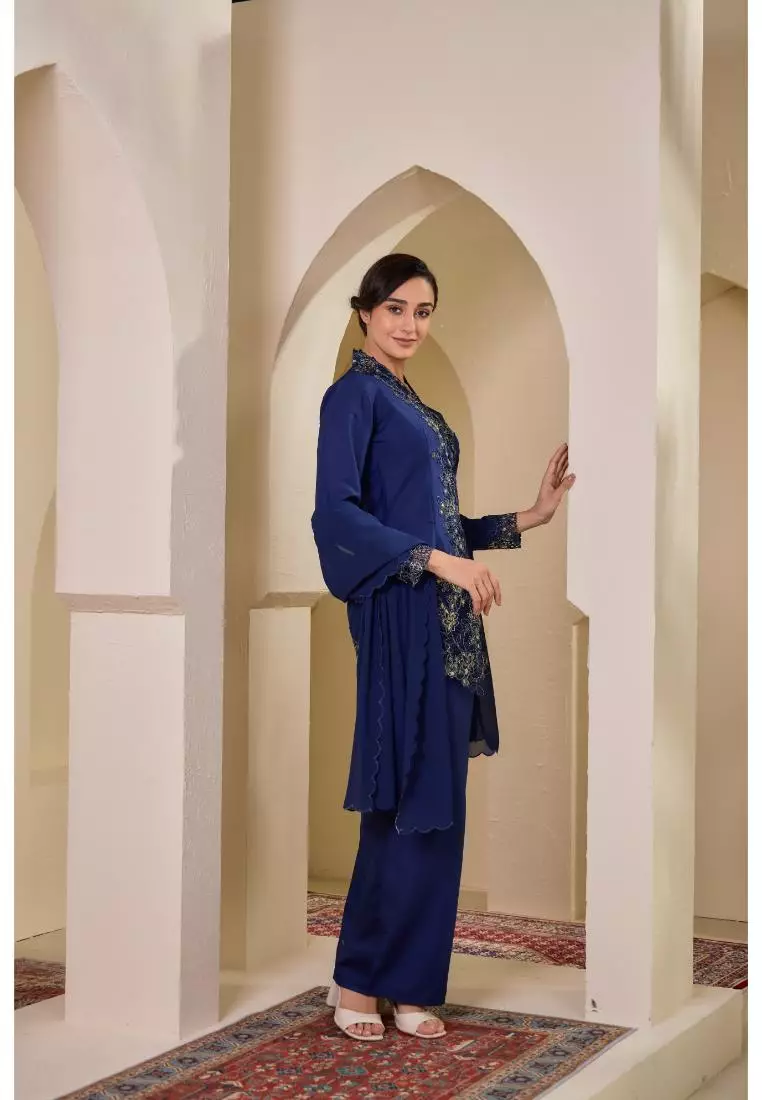 Kebaya Sulam Kaleela