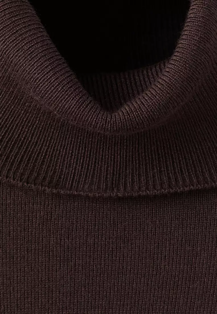 Turtleneck Knitted Sweater