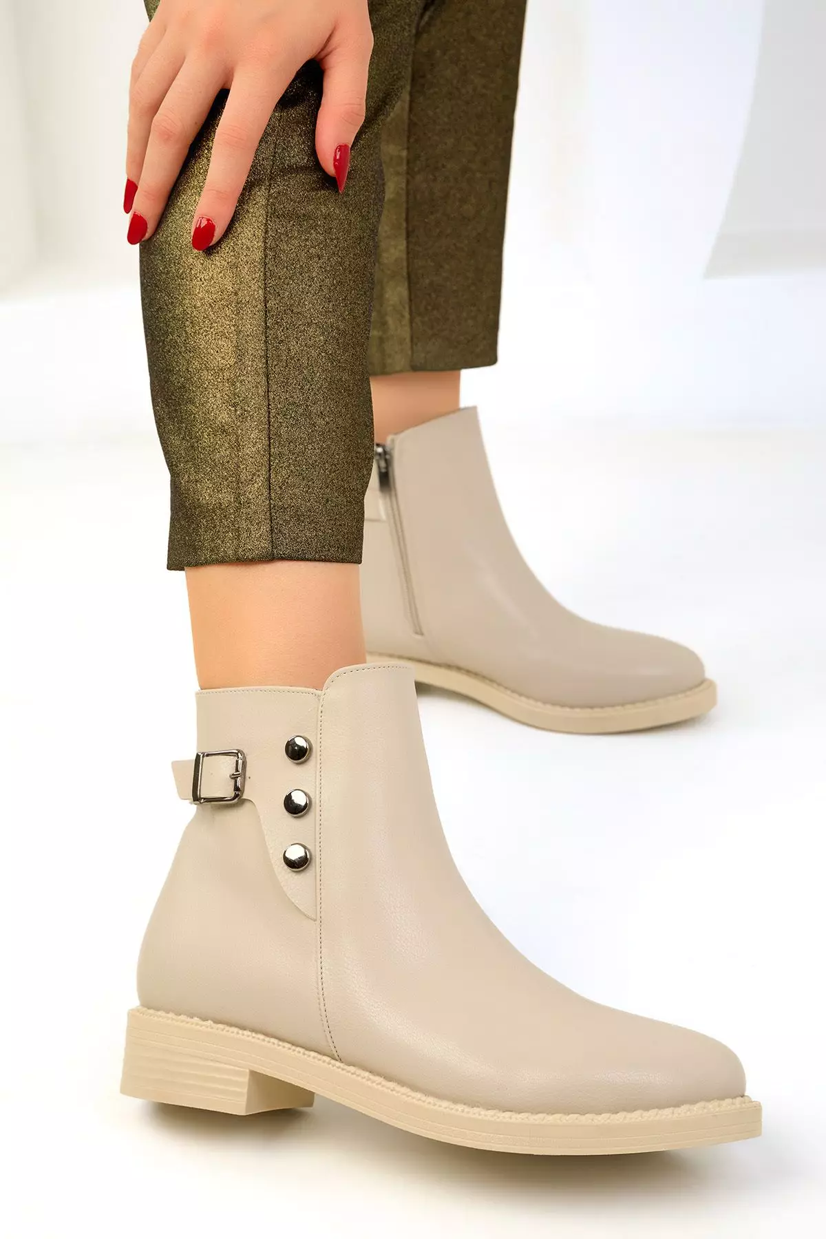 Discount on Soho  shoes - SKU: Buckle Flat Ankle Boots