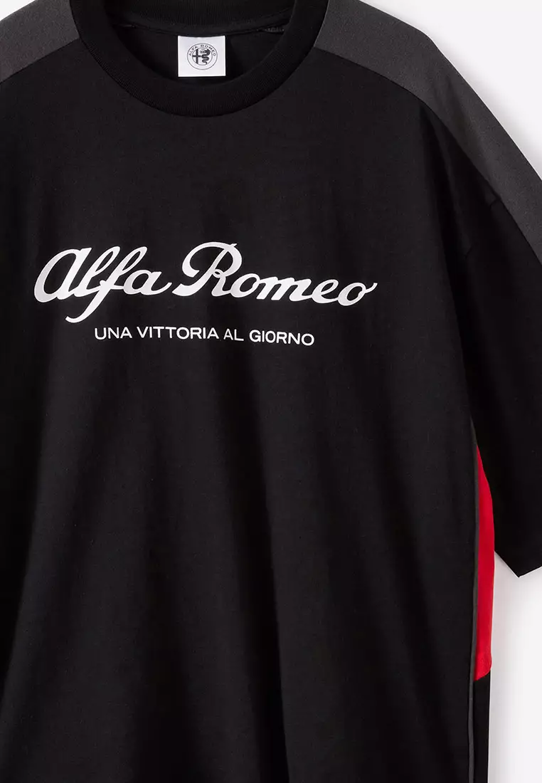 Cropped Fit Alfa Romeo T-Shirt