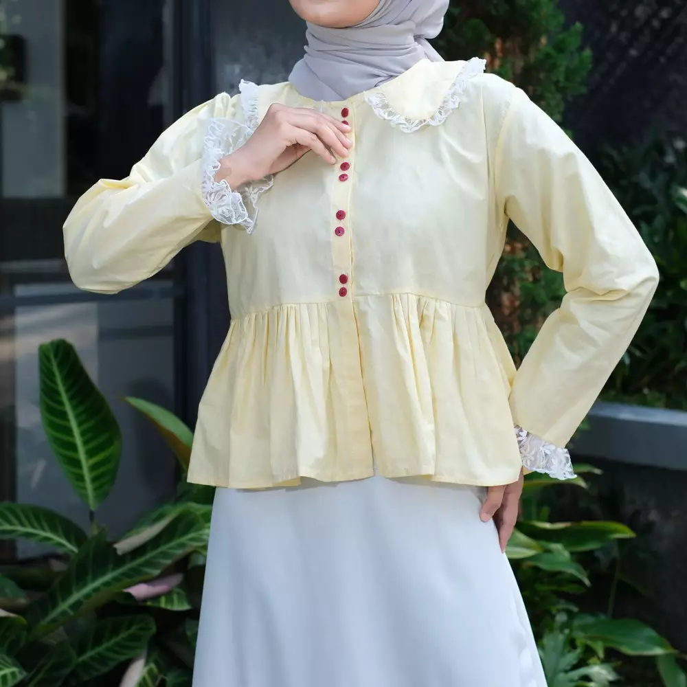 Biyaa Poplin Blouse - Soft Yellow M19745 R100S5
