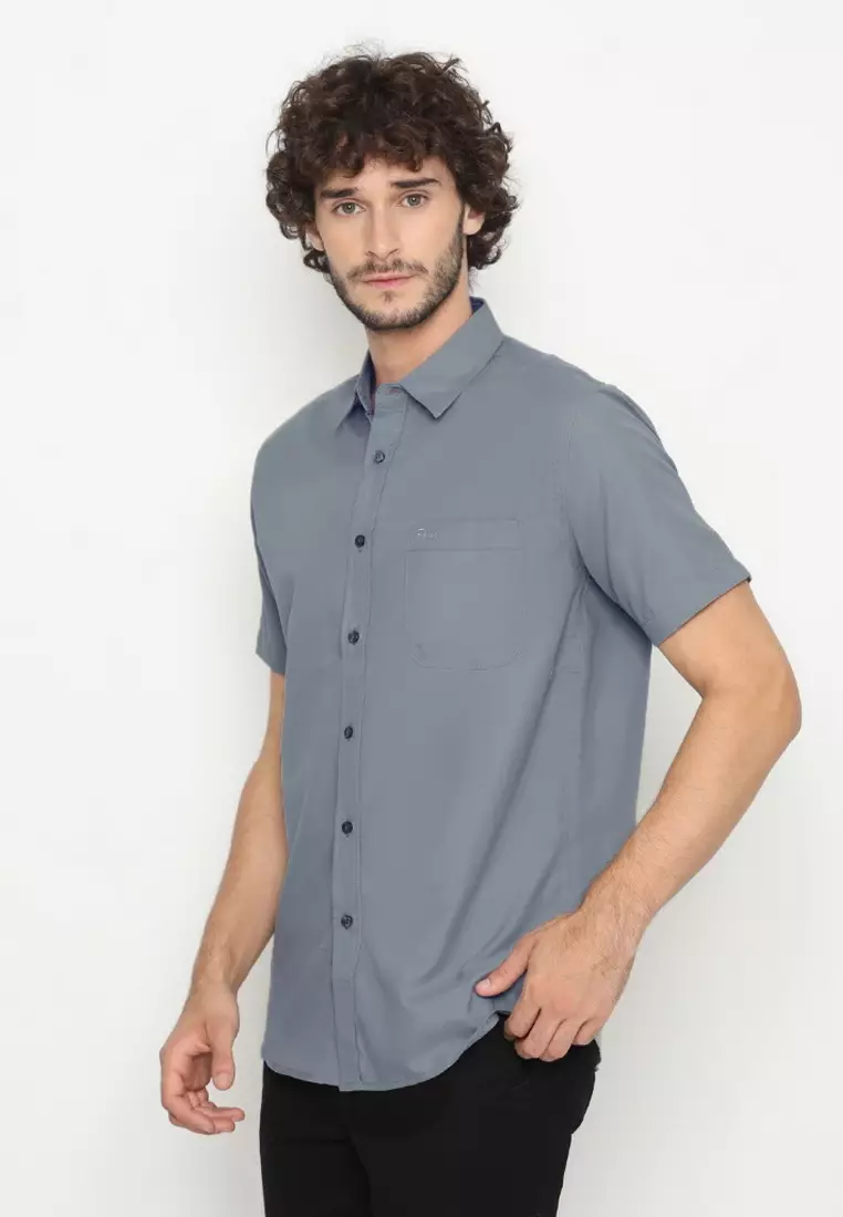 POLICE Kemeja Polos Basic Cotton Soft Blue Grey Regular Fit Pria