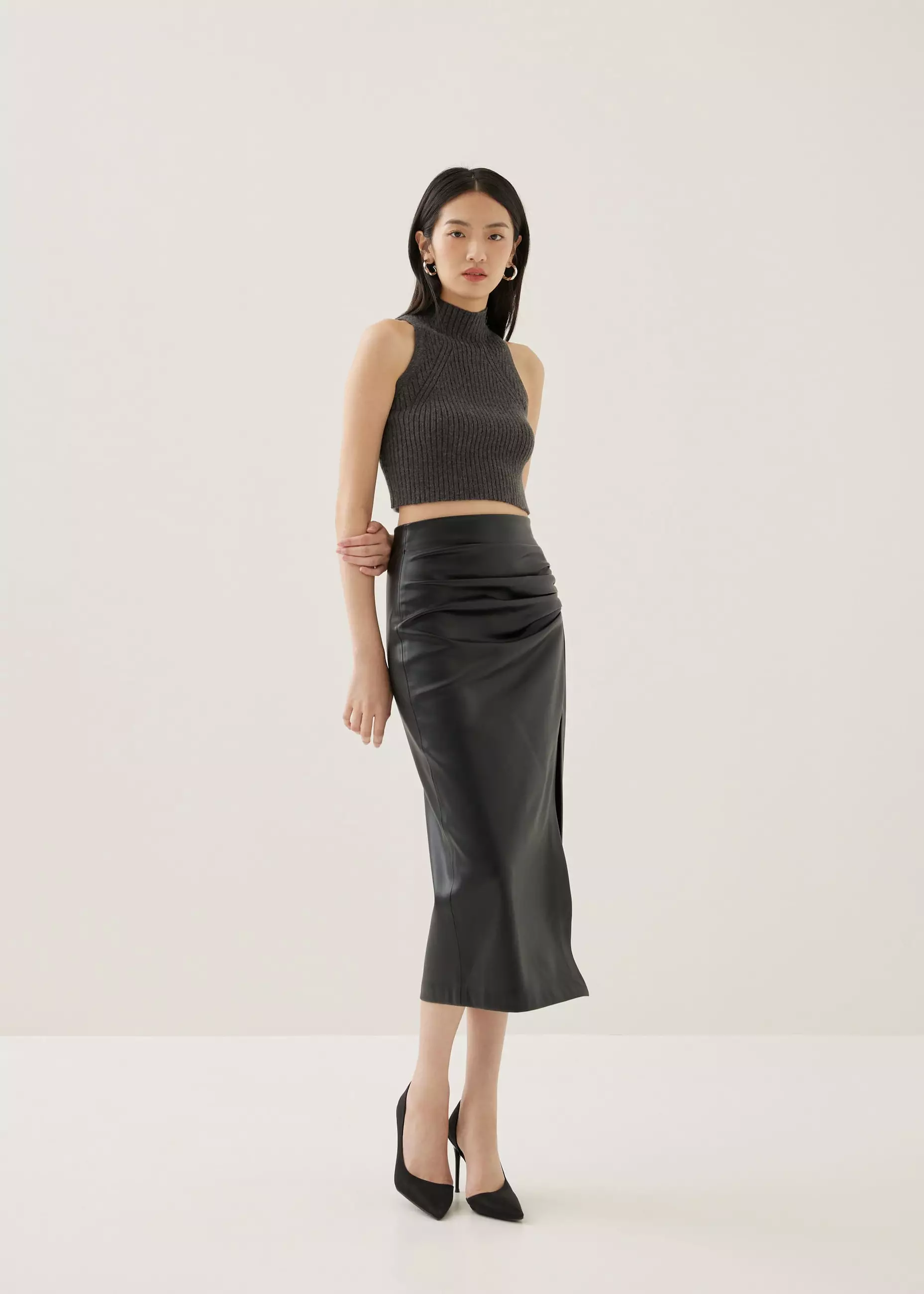 Atasan Wanita - Oriya Knit Turtleneck Crop Tank Top