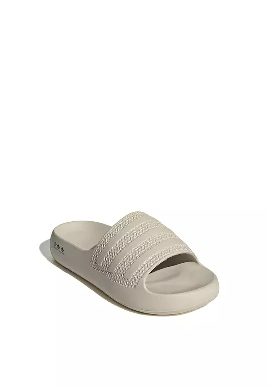 adilette ayoon slides