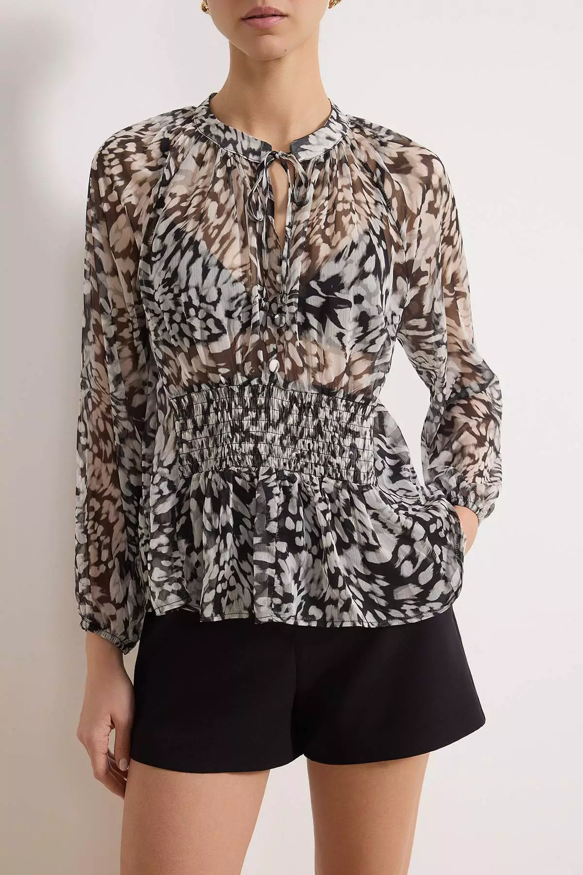 Black Abstract Patterned Gipeli Transparent Chiffon Woven Blouse Twoss26Bz215