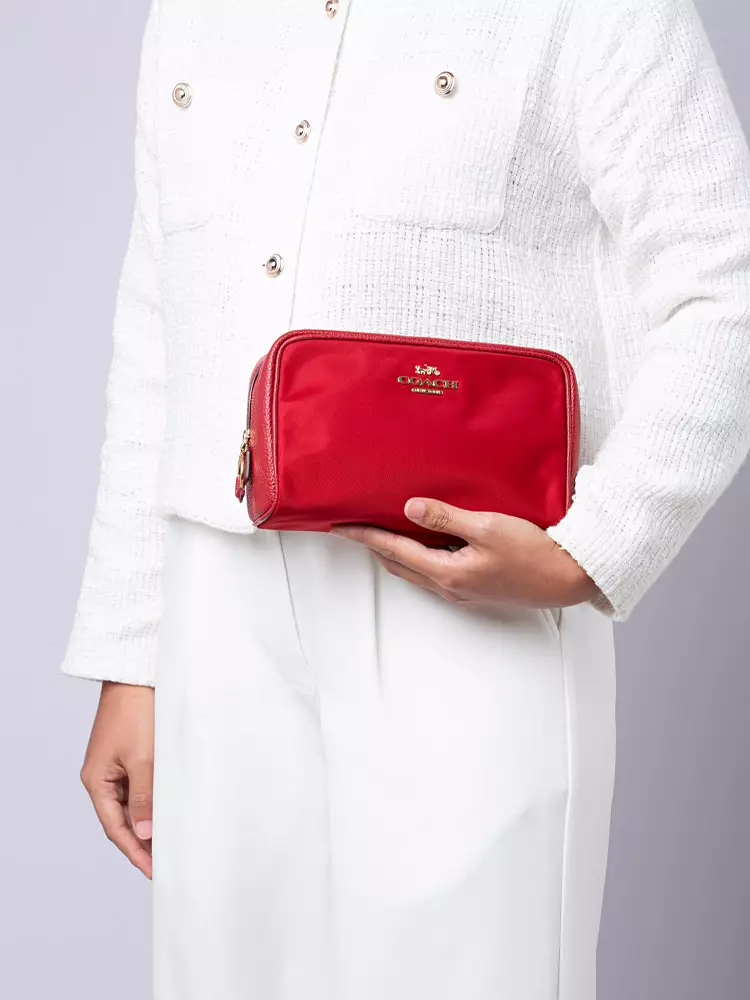 C9956 Ellis Cosmetic Case Red