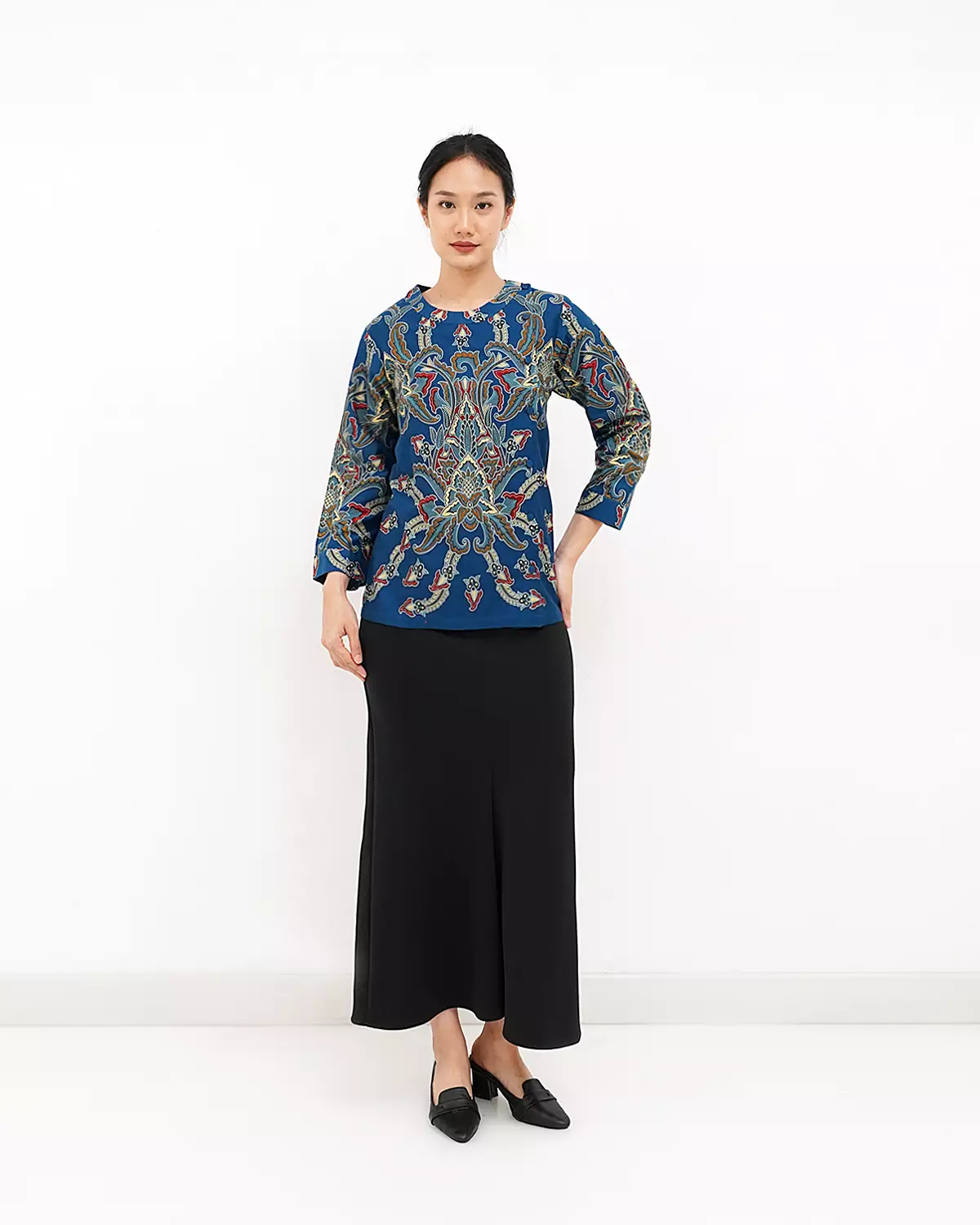Blouse Tunik Batik Motif sekar pergola