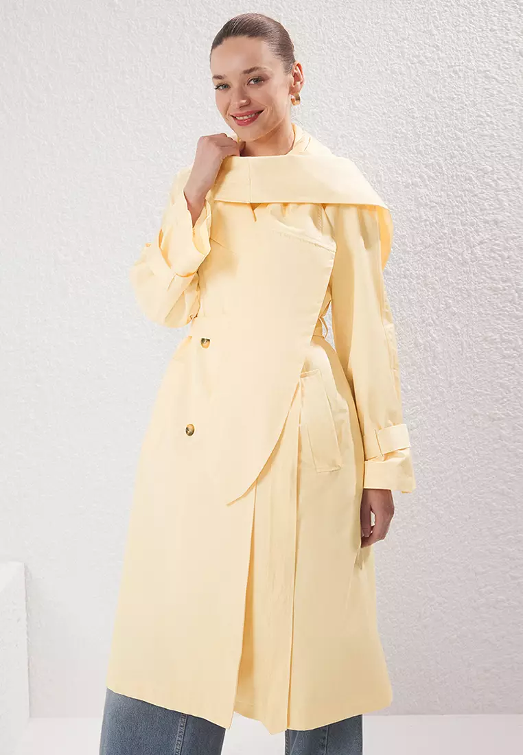 Light Yellow Shawl Collar Double Breasted Oversize Long Trench Coat TWOSS25TR00021