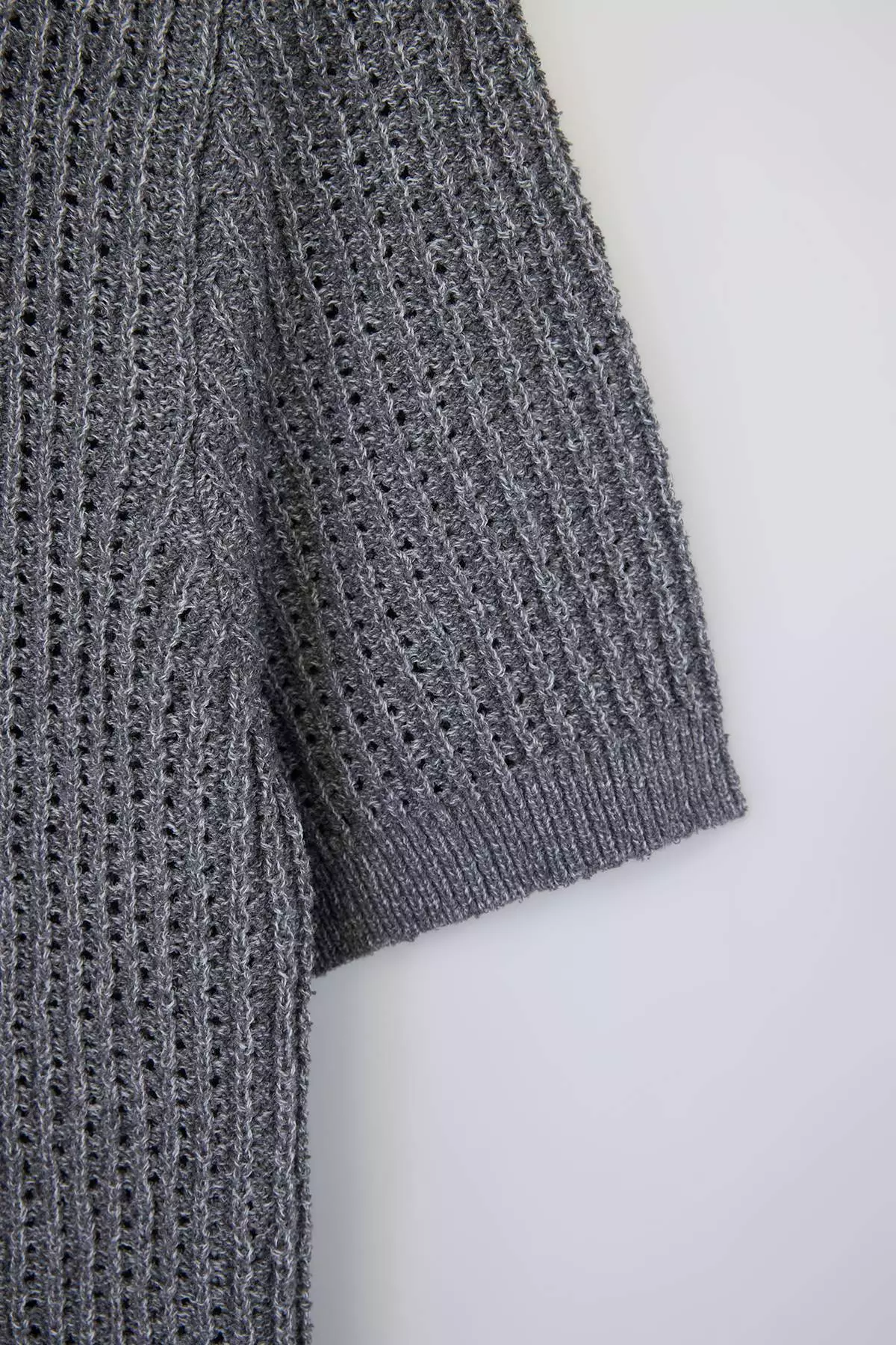 Gray Regular/Normal Cut Buttoned Textured Polo Collar Knitwear T-Shirt Tmnss26Po00027