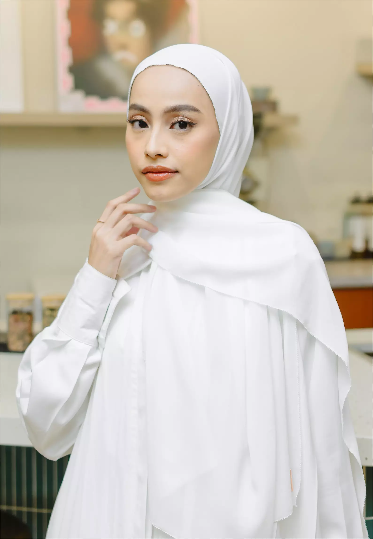 Bawal Eyelash Shawl Broken White