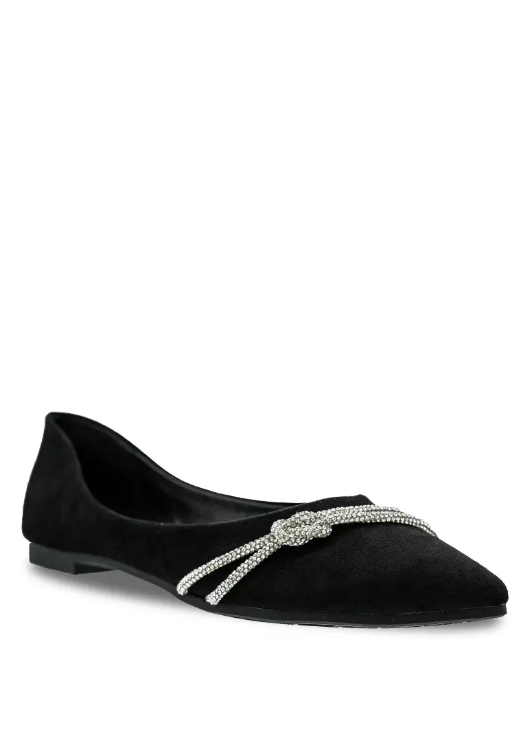 Casual black flats online