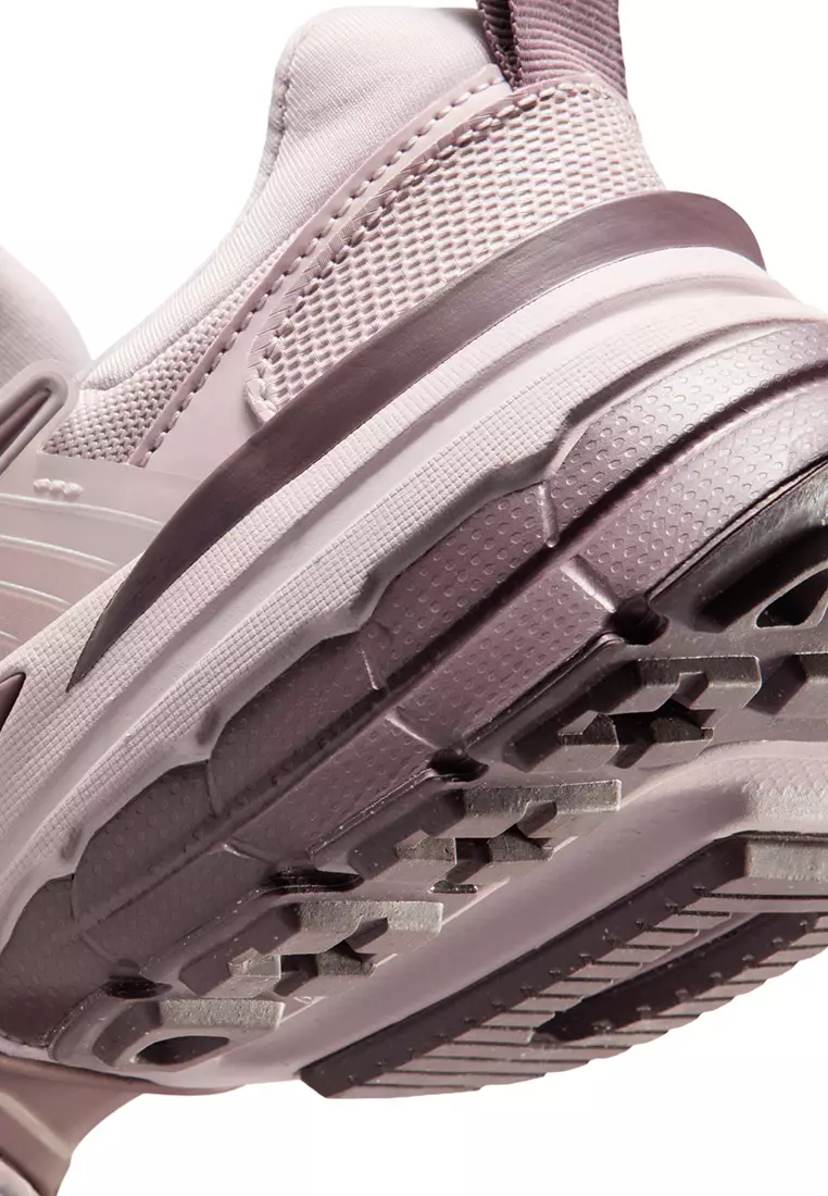 V2K Run Women's Shoes With Reflective Accents