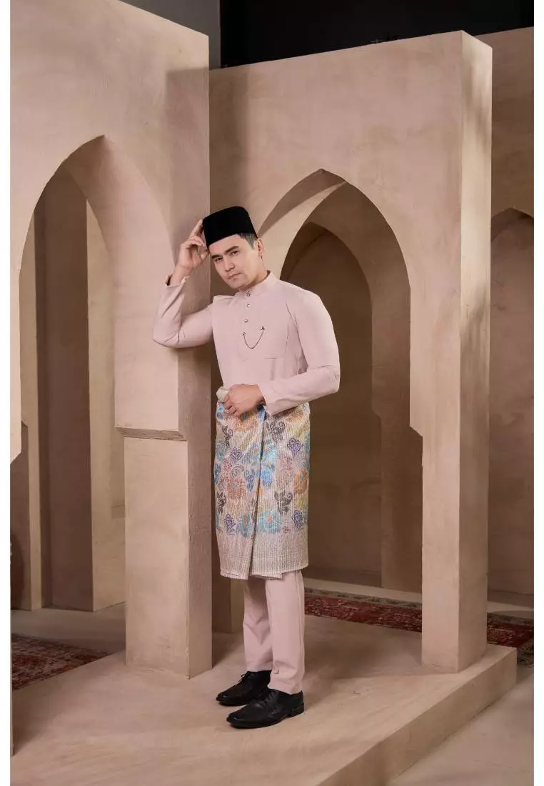 Baju Melayu Mahkota