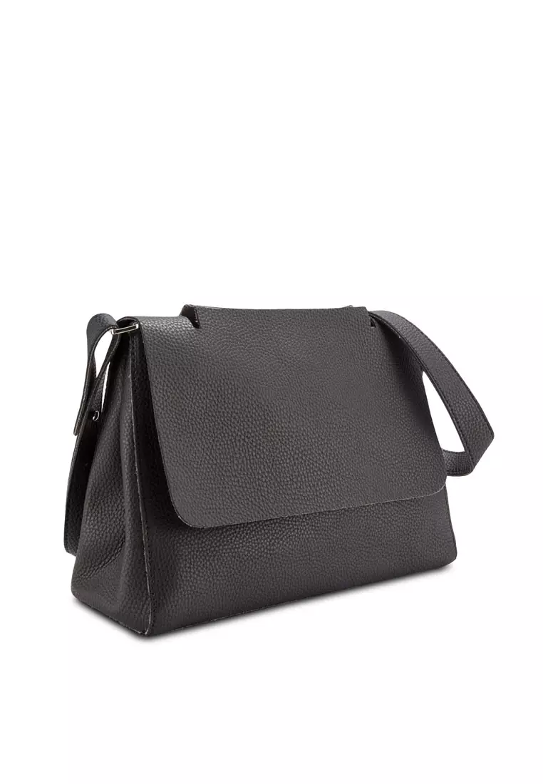 Simple Front Flap Shoulder Bag A10110BK