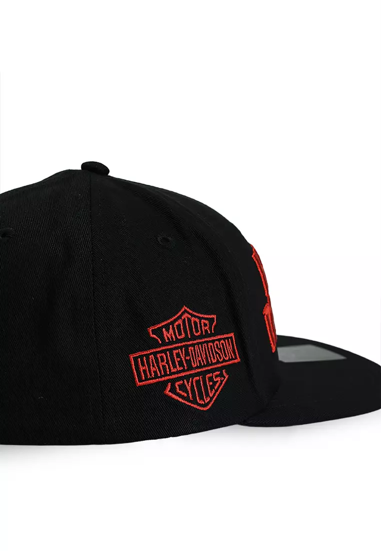 Harley-Davidson® Lightning Eagle Panhead Fitted Cap