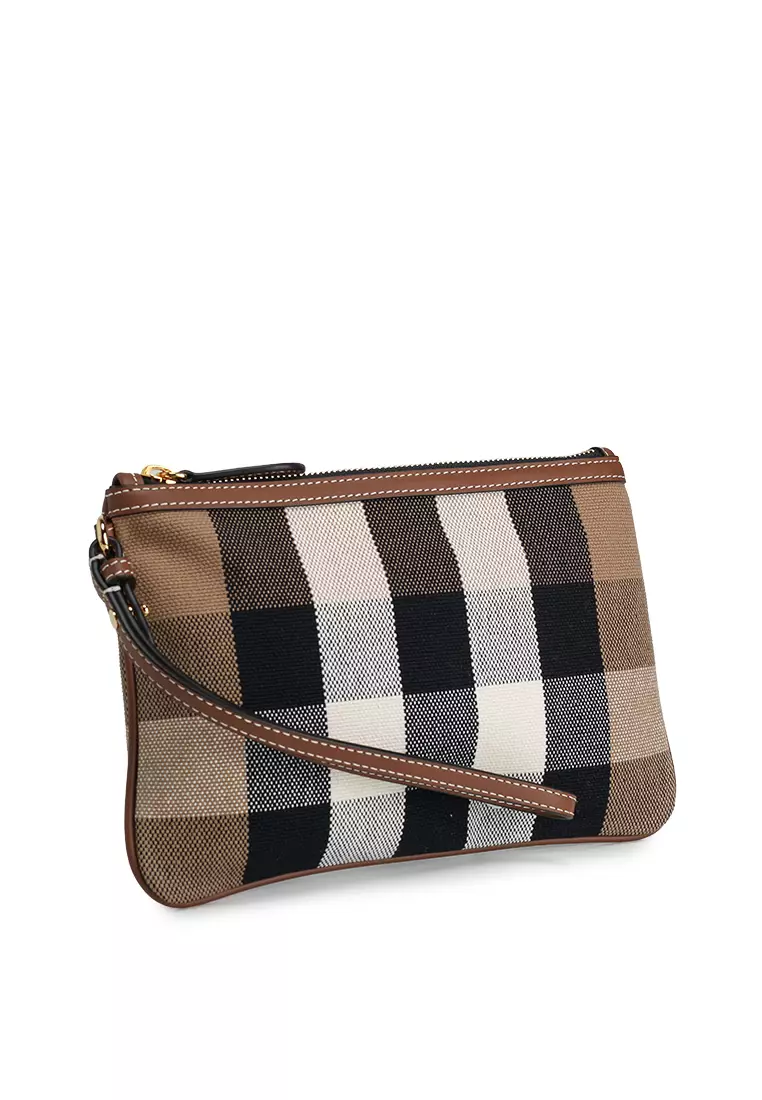Peyton Check Wristlet (tr)