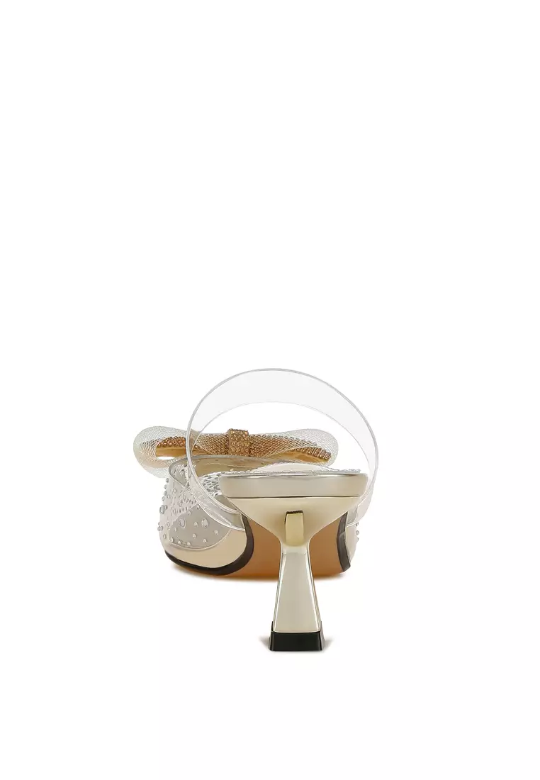 Sepatu Hak Kucing Busur yang Dihiasi dengan Warna Emas