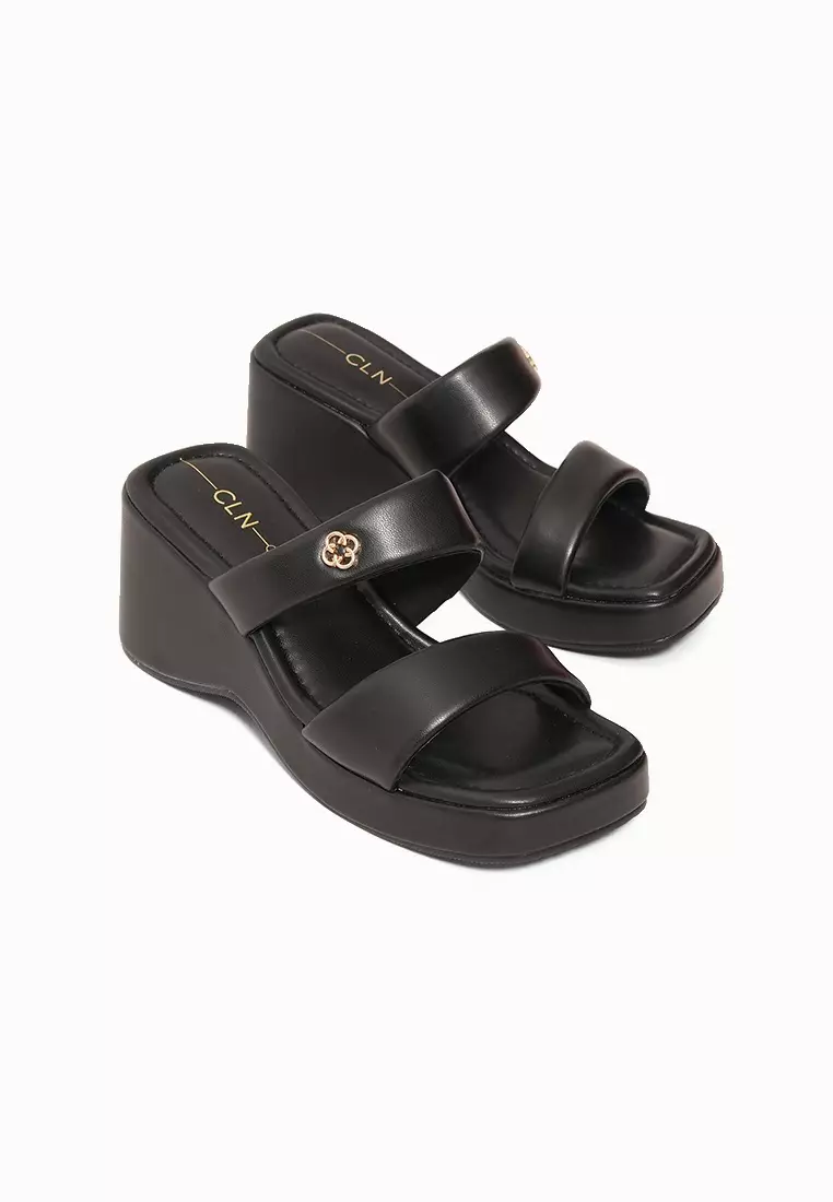 Ruthie Wedge Slides