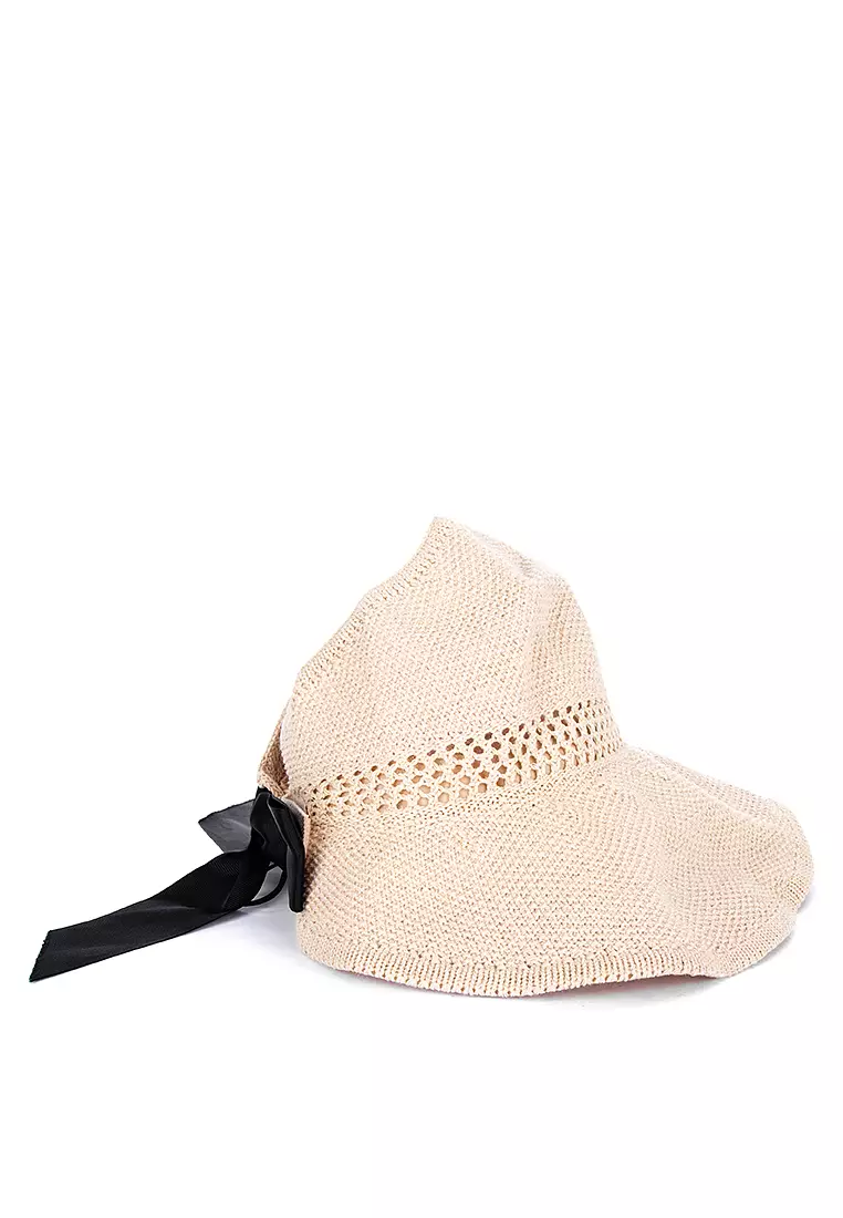 Hat with visor 2025