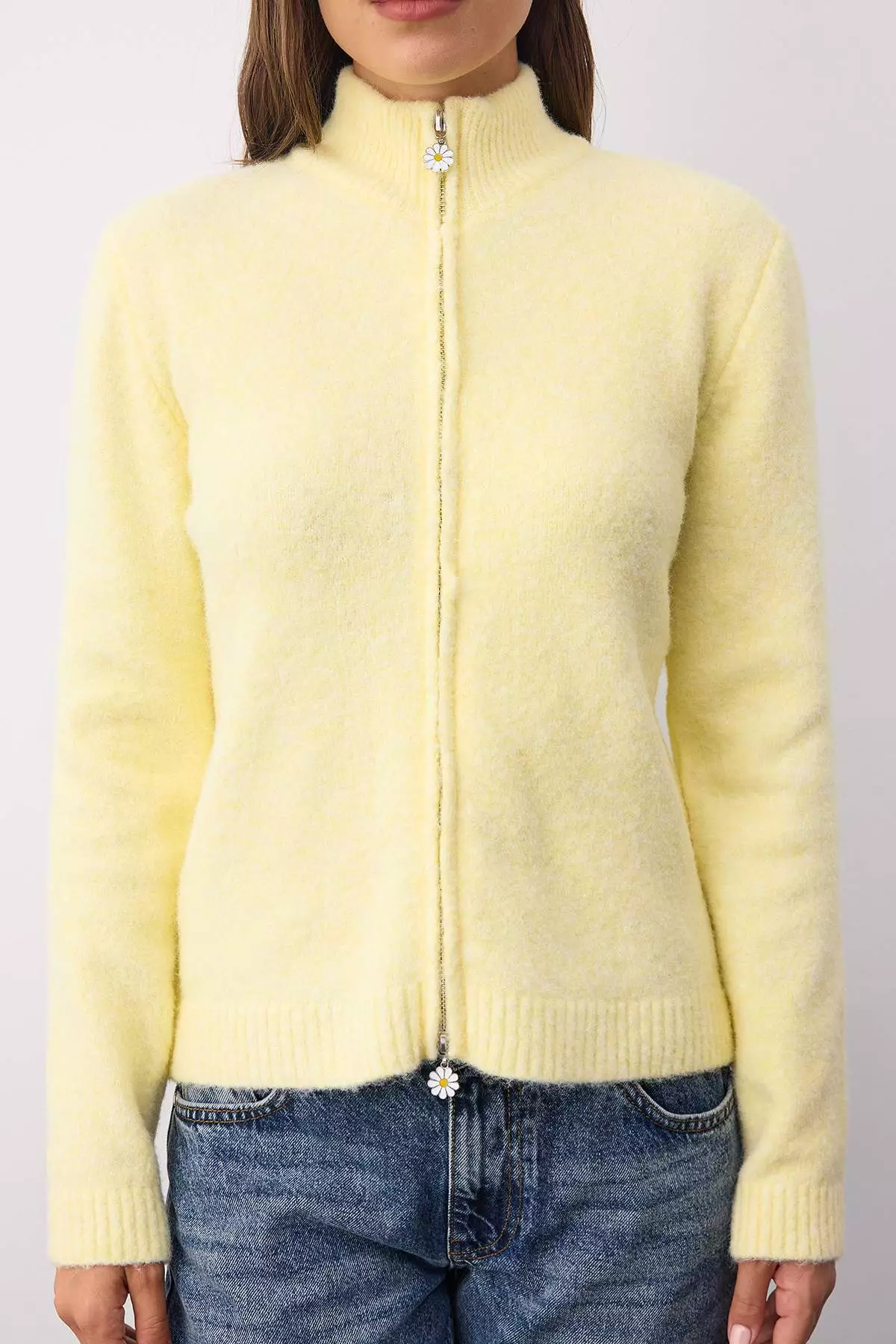 Wardrobe Essentials Yellow Wool Zippered Stand Collar Daisy Knit Cardigan | Twoaw26Hi00090