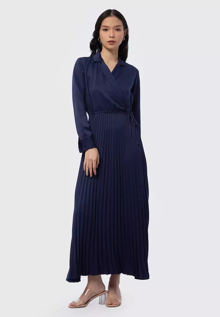 Jual Executive Long Sleeve Satin Maxi Dress Original 2025 | ZALORA ...