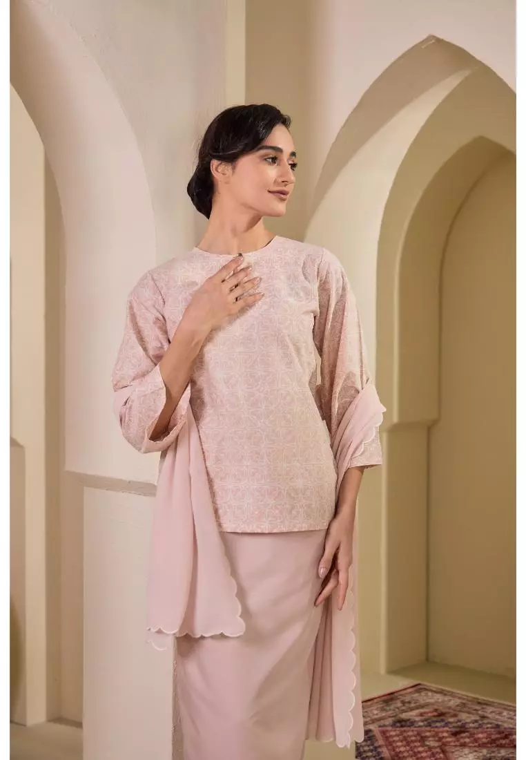 Kurung Kedah Batik Moden