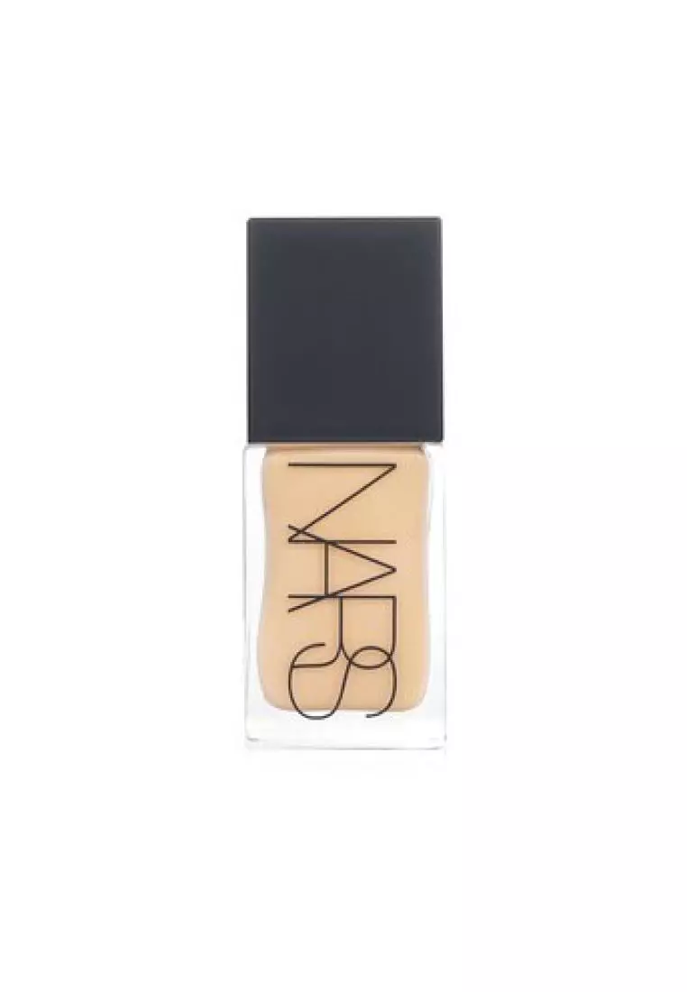 Light Reflecting Foundation Fiji