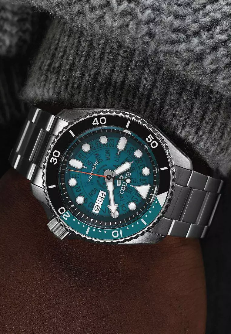 Seiko 5 Sports SKX 'Skeleton Style' Automatic Watch SRPJ45K1