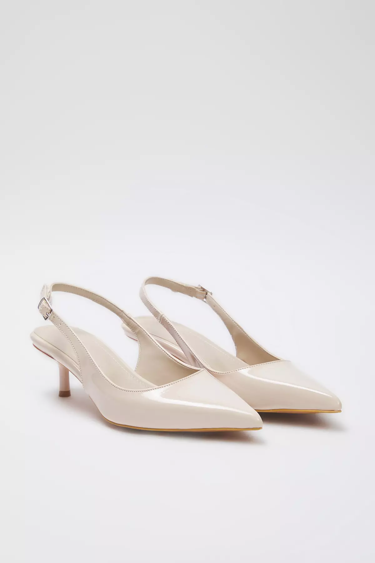 Beige Patent Leather Pointed Toe Kitten Heels Women Classic Heels Shoes Takss25To00005