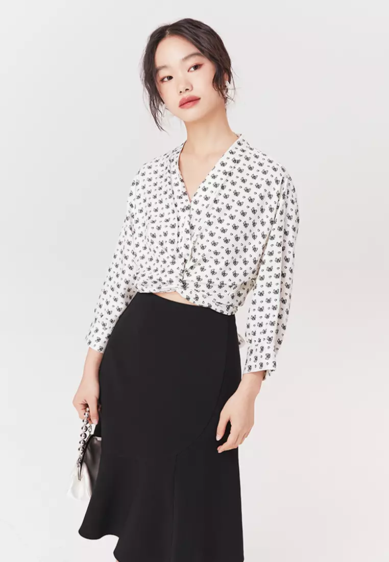 Allover Ribbon Design Crop Top with Front Tie