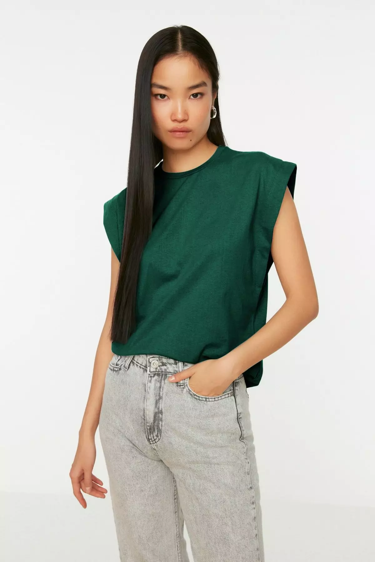 Emerald Green Detail 100% Cotton Padded Look Basic Crew Neck Knitted T-Shirt TWOSS20TS0021
