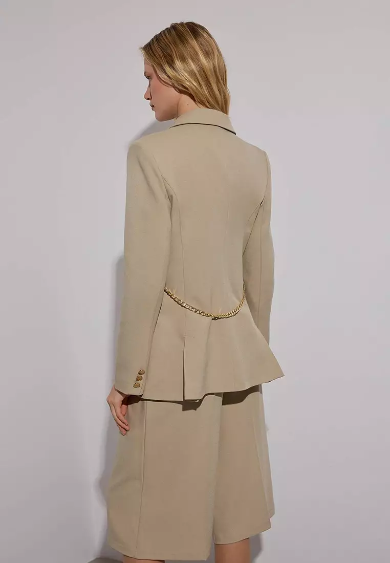 Limited Edition Mink Accessory Chain Detailed Woven Blazer Jacket
