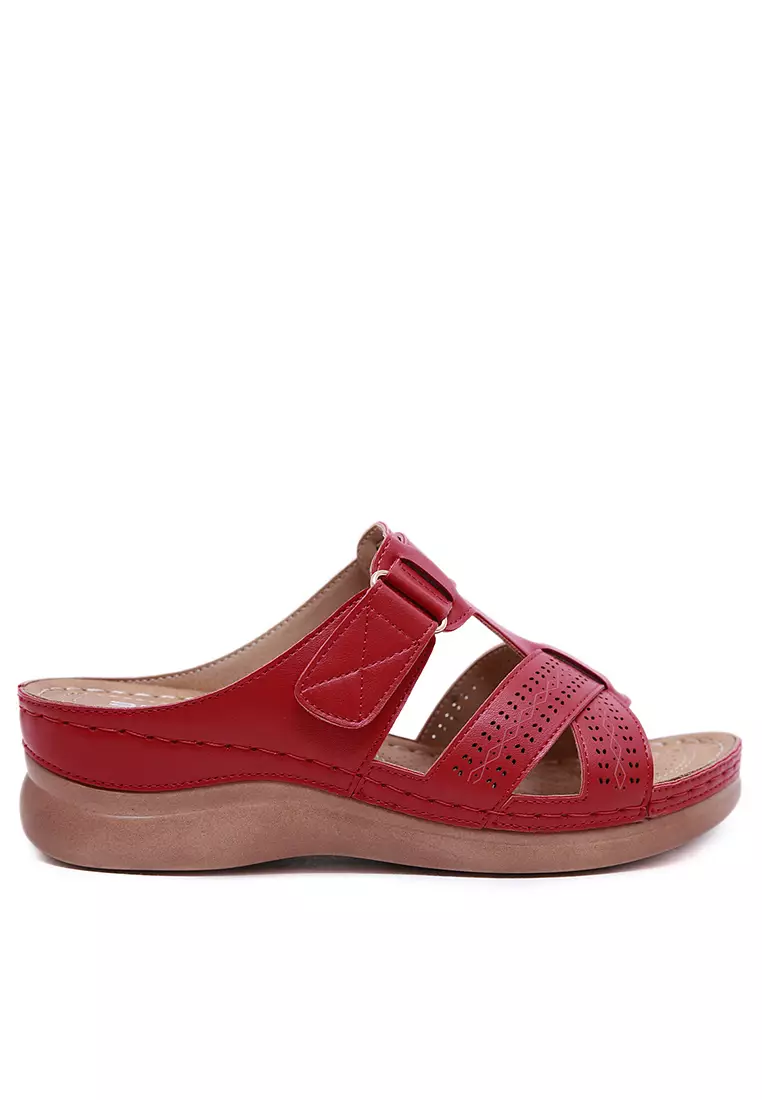 Red leather hotsell wedge sandals
