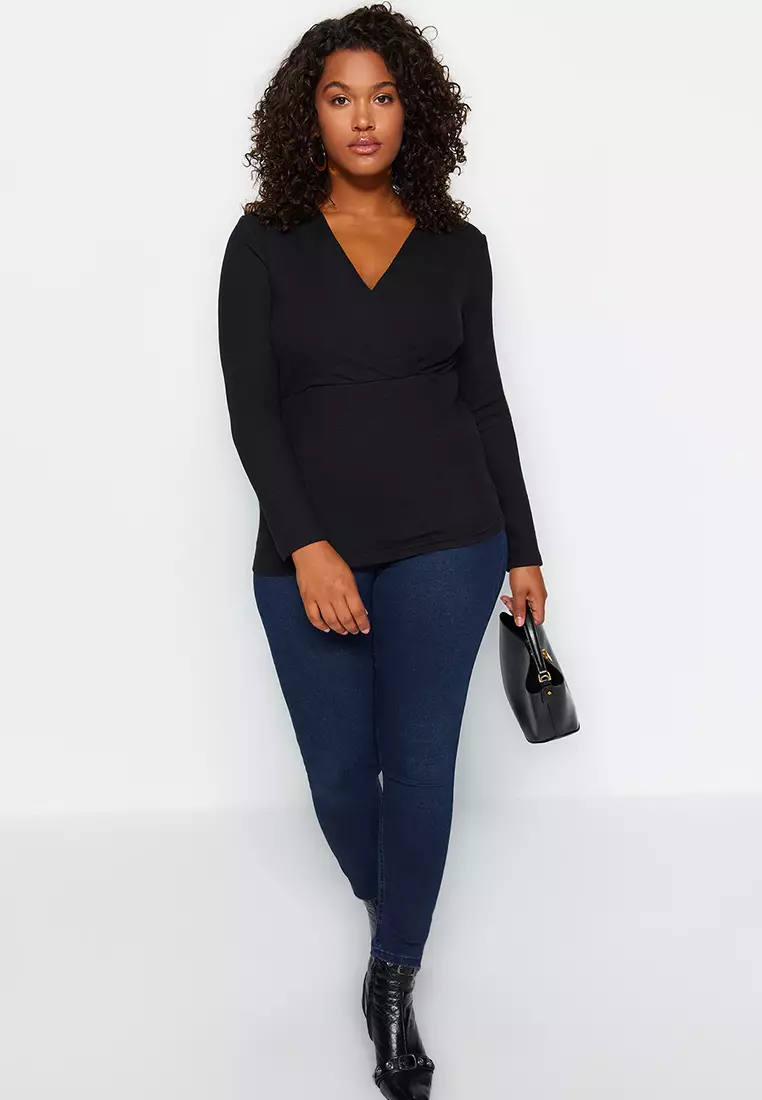 Plus Size Double-Breasted Crimson Knit Top