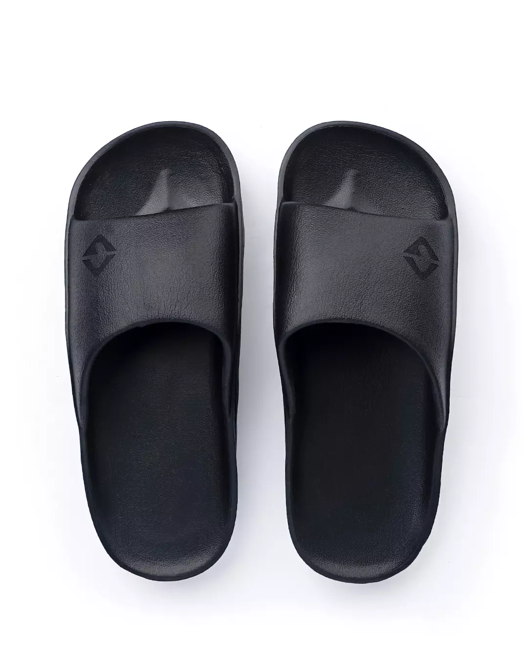 Gloaming Slip On Elysium Black Sandal Slipper
