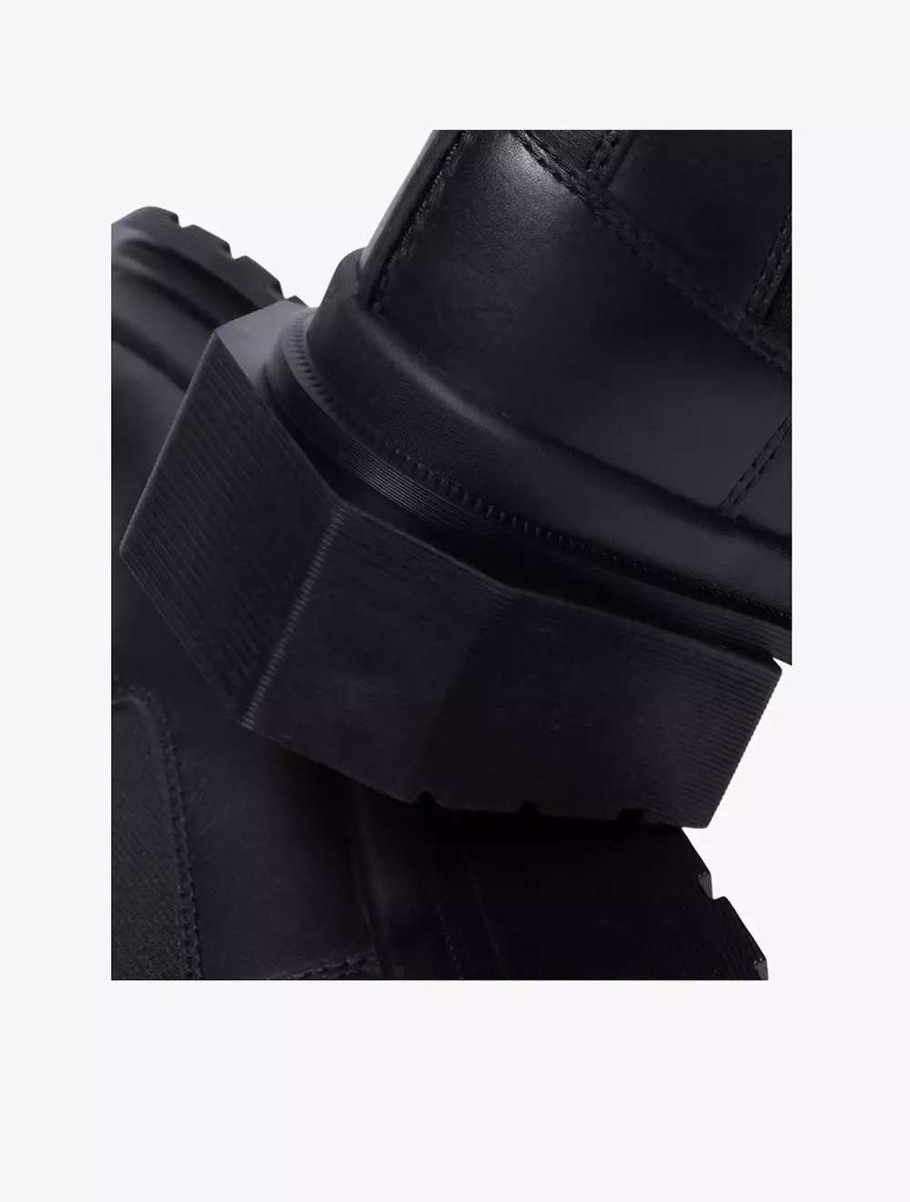 Dr. Martens Maybole Chelsea Chelsea Boot Black Wanama