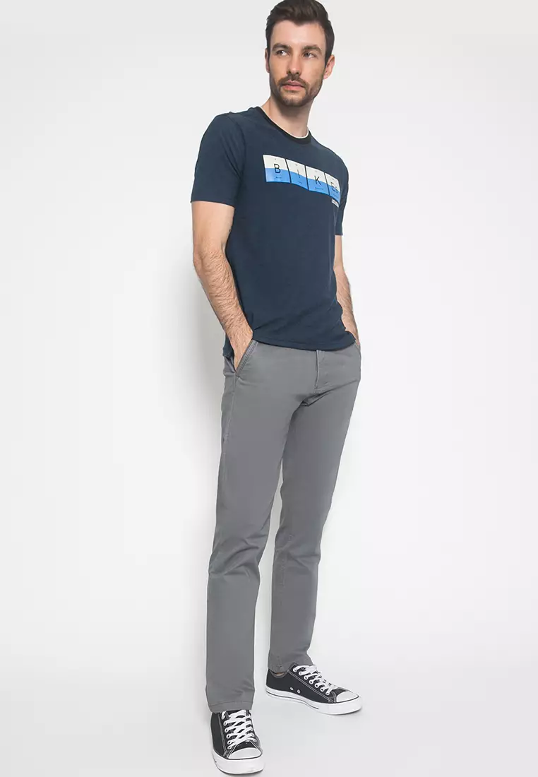 LGS - Kaos Casual Pria Lengan Pendek Motif Gambar Sablon Warna Biru Slim Fit  - JTS.322.M2932F.01.C