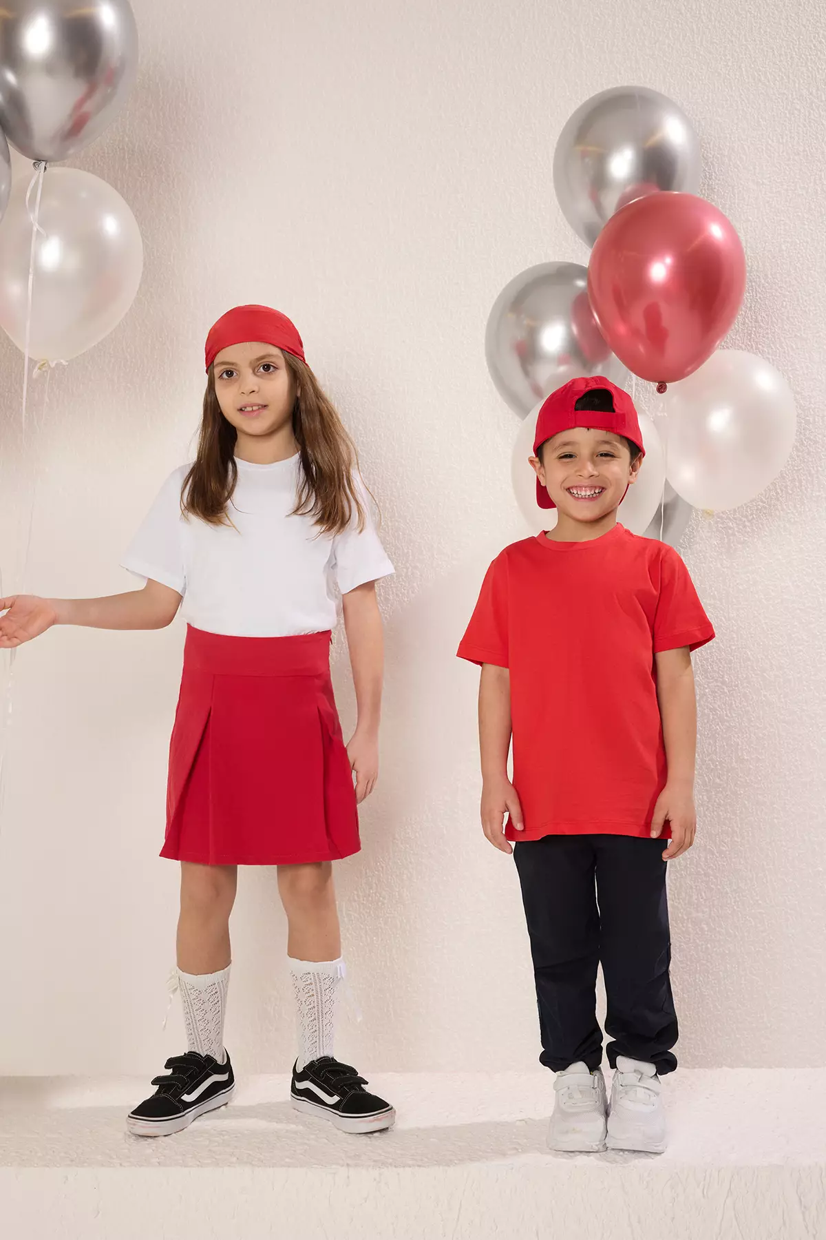 Red-White Boy's T-Shirt 100% Cotton Short Sleeve Knitted