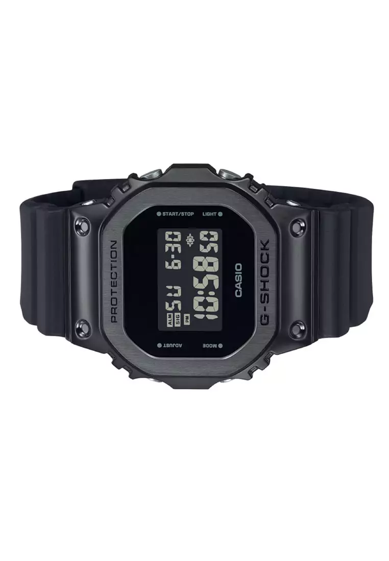 G-shock Digital Watch GM-5600UB-1DR