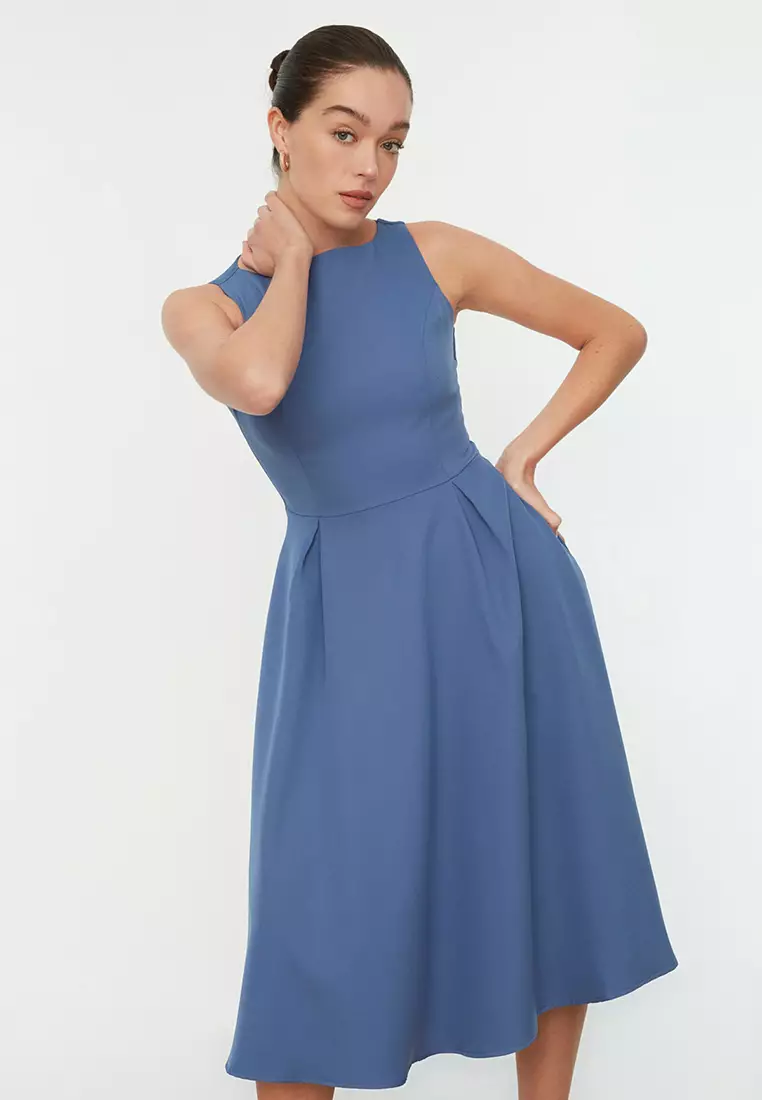 Buy Trendyol Sleeveless Pleated A Line Flare Dress 2024 Online | ZALORA ...