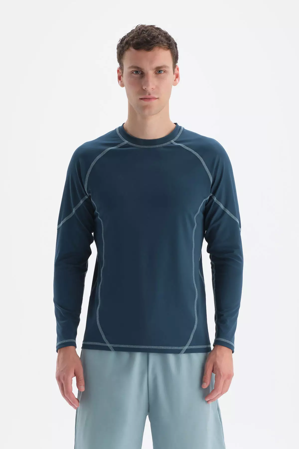 long sleeve activewear mens