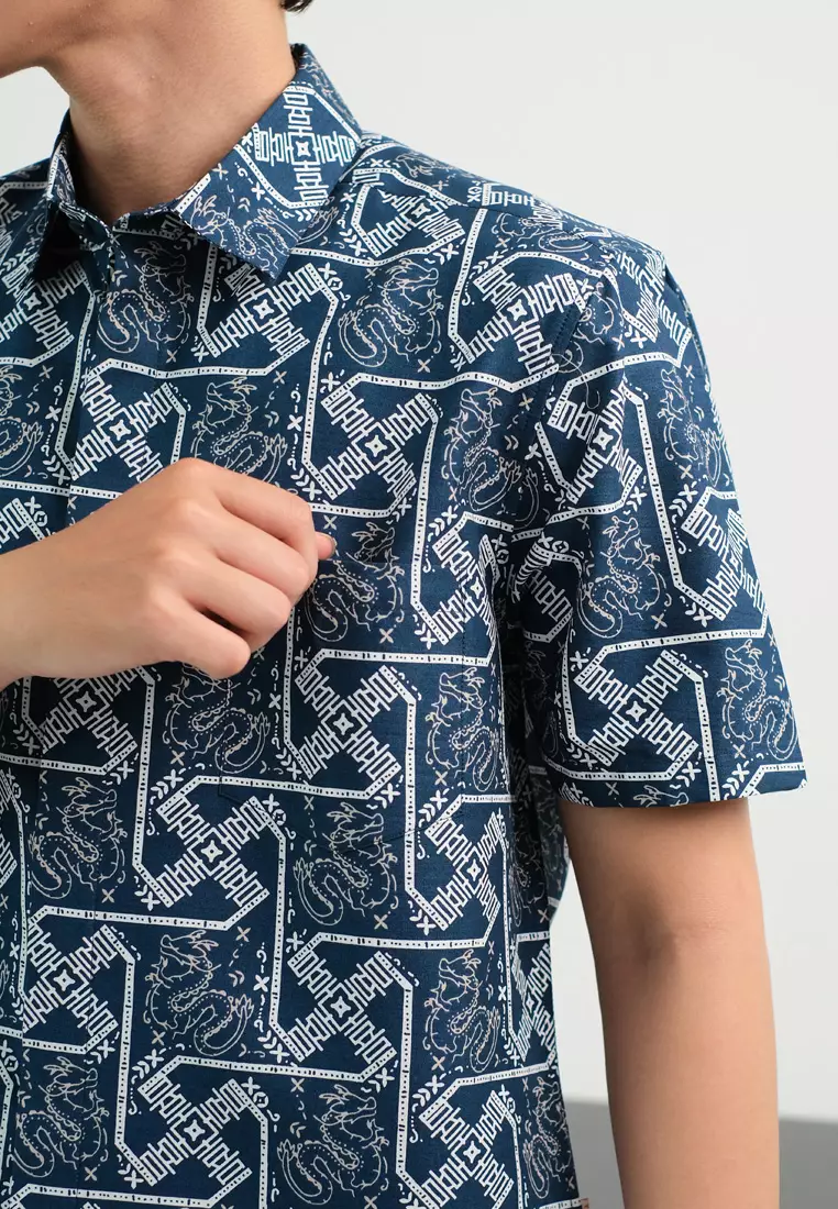 My Aksa Batik Pria Kemeja Pendek Slimfit Naga Cita Navy