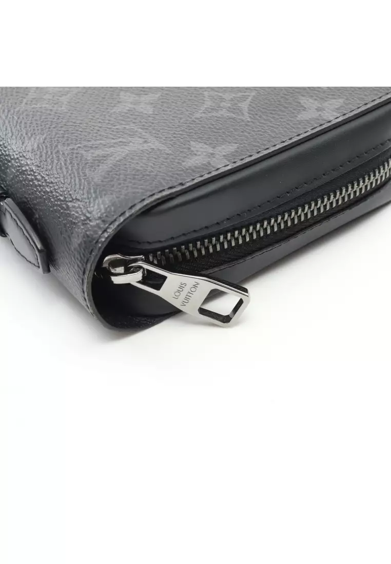 Louis Vuitton Black Monogram Eclipse Zippy XL Wallet Cloth ref.630787 -  Joli Closet