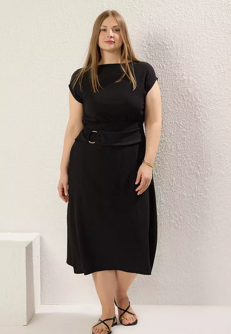 Black Accessory Detail Maxi Length Knitted Plus Size Dress Tbbss25Ah00197
