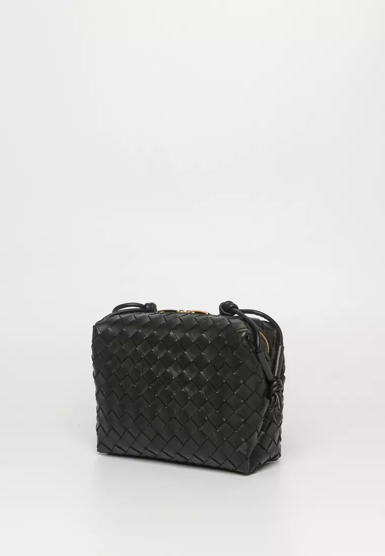 Bottega veneta black crossbody on sale