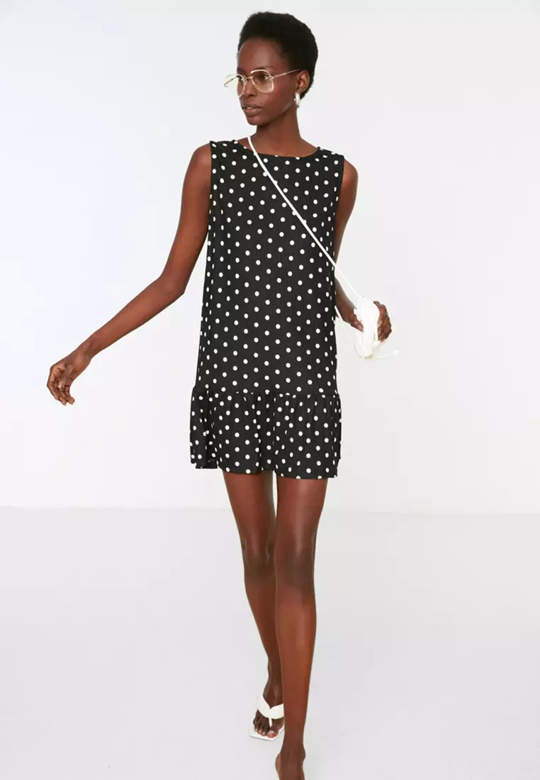 Black Polka Dot Printed Zero Sleeve Flounce Shift/Plain Mini Elastic Knitted Dress