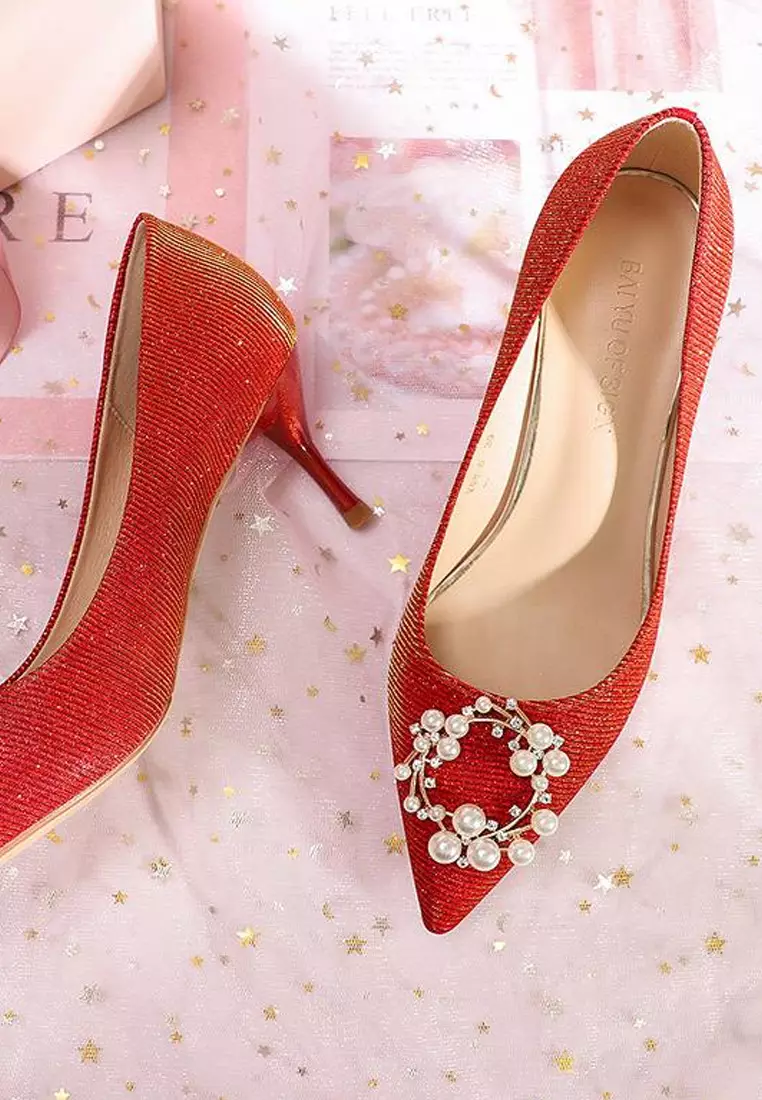 Red wedding sale shoes low heel